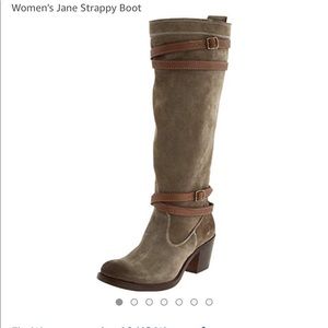 Frye Jane Strappy Slouchy Fatigue Oiled Suede 10